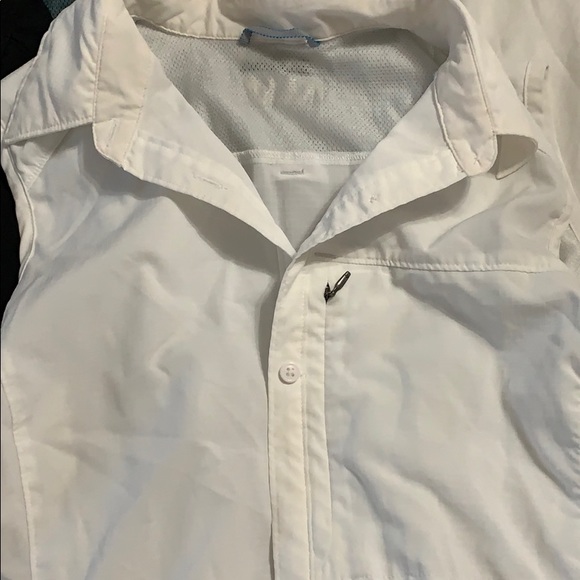 Columbia Sun Protection Sleeveless Button-Down - Picture 3 of 5